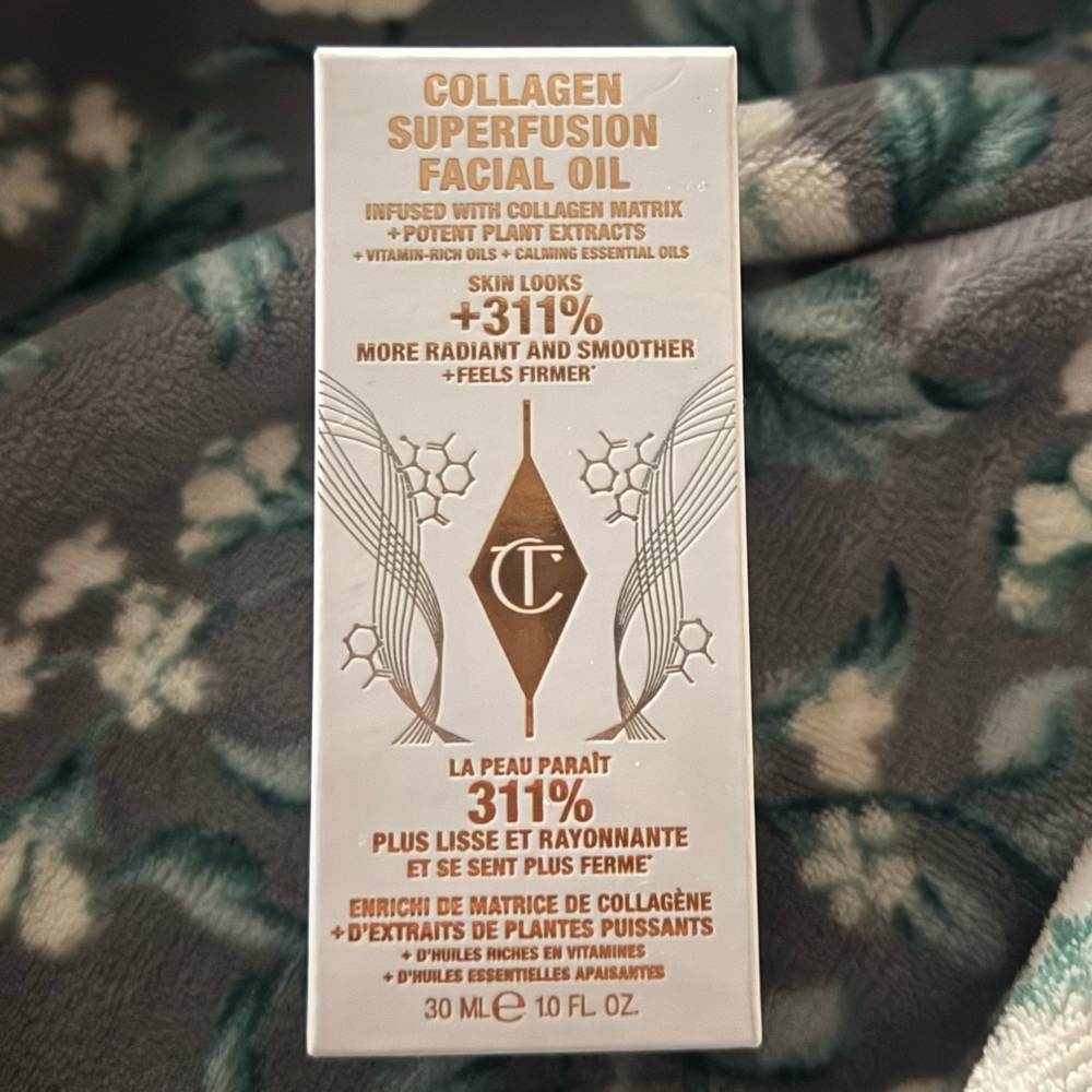 Charlotte Tilbury Collagen Superfusion Facial Oil